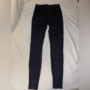 Size 6 lululemon wunder under tights